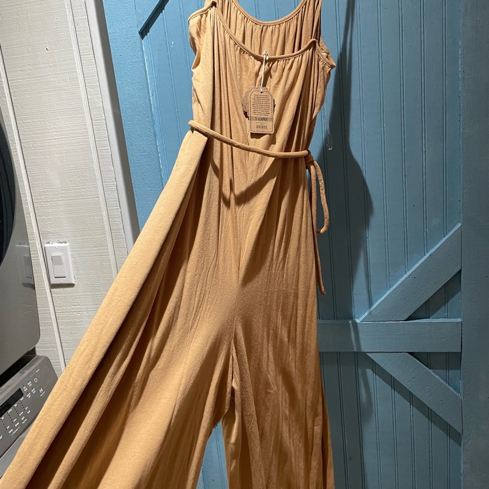 NWT NATURAL LIFE jumpsuit t shirt cotton spaghetti straps, taupe, waist tie